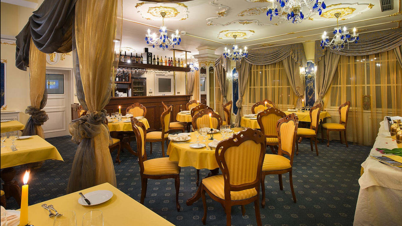 Hotel General- Old Town